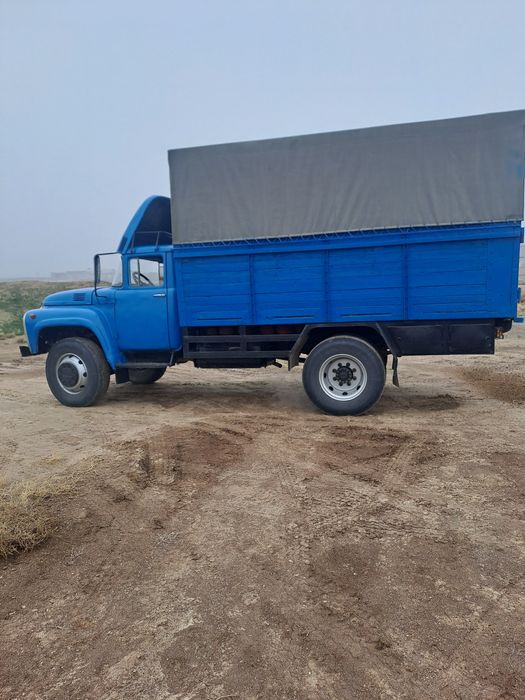 Zil 130 sotiladi