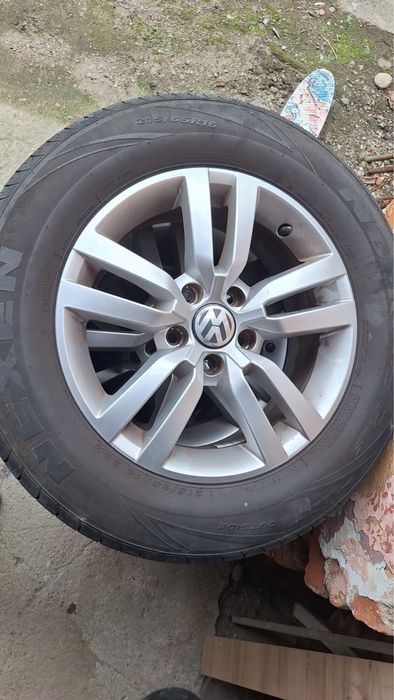 Vând roți Volkswagen