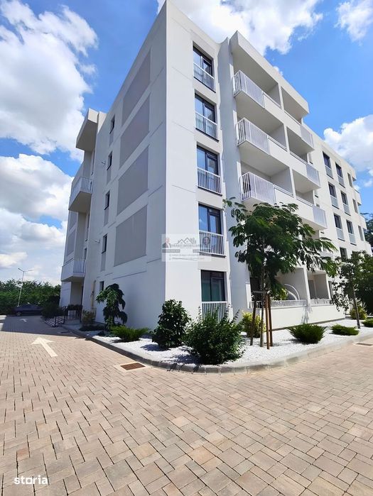 Apartament modern cu 2 camere de închiriat