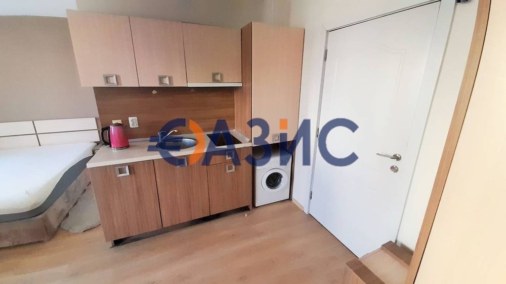 Продава се Едностаен апартамент в к.к. Слънчев бряг - 40 кв.м за 708 €/кв.м - Снимка #3