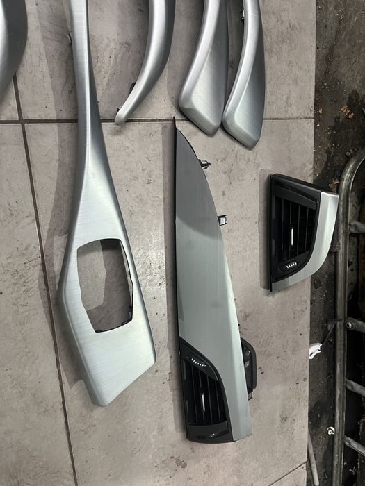 Интериорни лайстни бмв 1 ф20 ( interiorni laistni bmw 1 f20 )