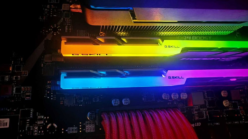 Рам памет G.SKILL Trident Z RGB 32GB (2x16GB) DDR4 3200MHz