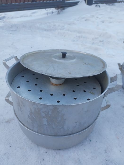 Советская мантоварка