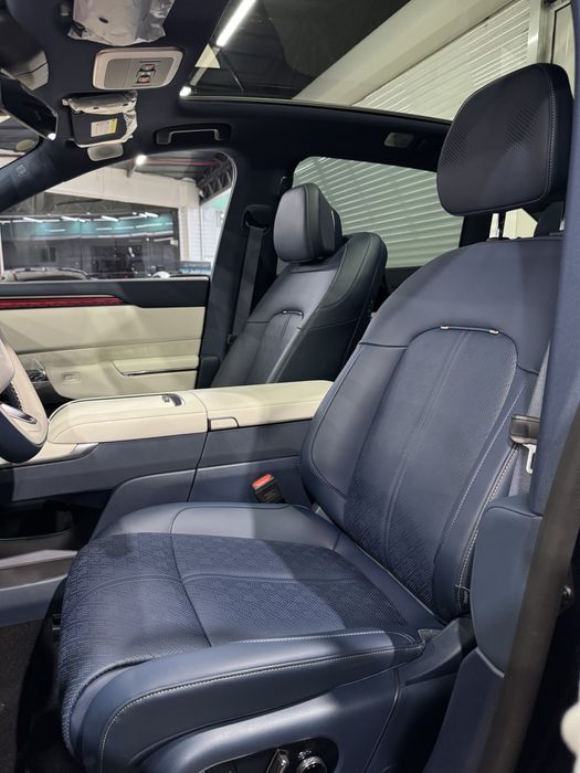 full option  Zeekr 7Х 2025