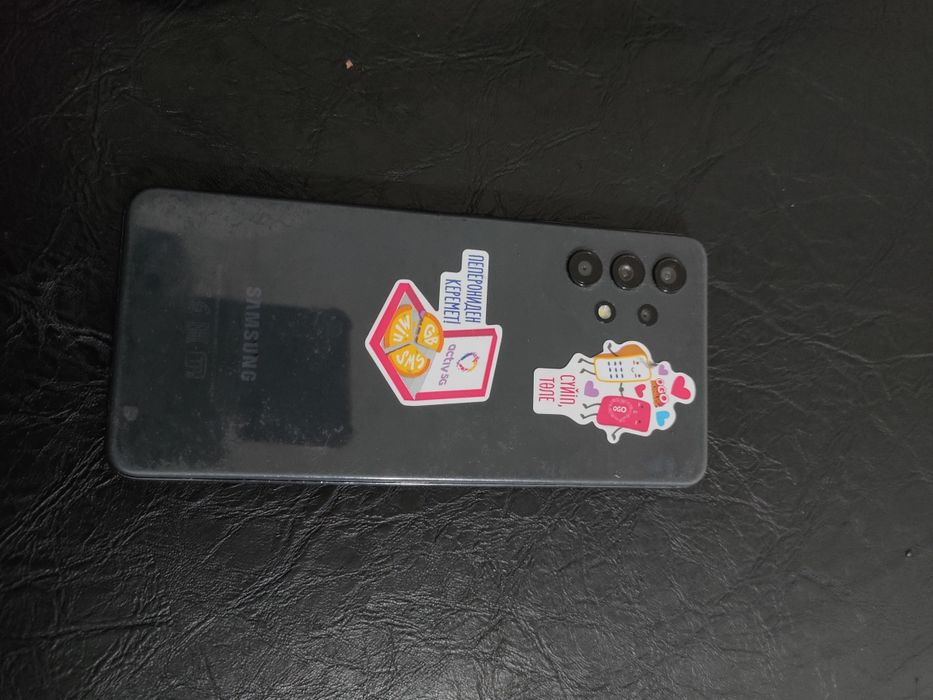 Продам срочно Samsung A 32
