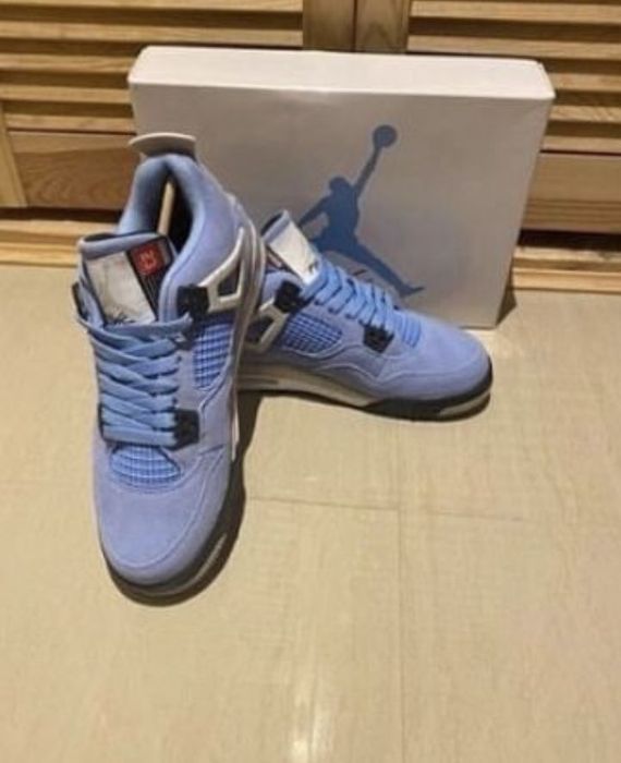 Adidașii Air Jordan 4 University Blue sunt opțiunea perfectă pentru ce