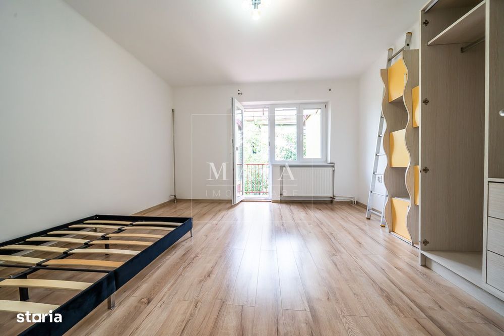 Casa 3 camere tip duplex, renovata, Parcul Sub Arini