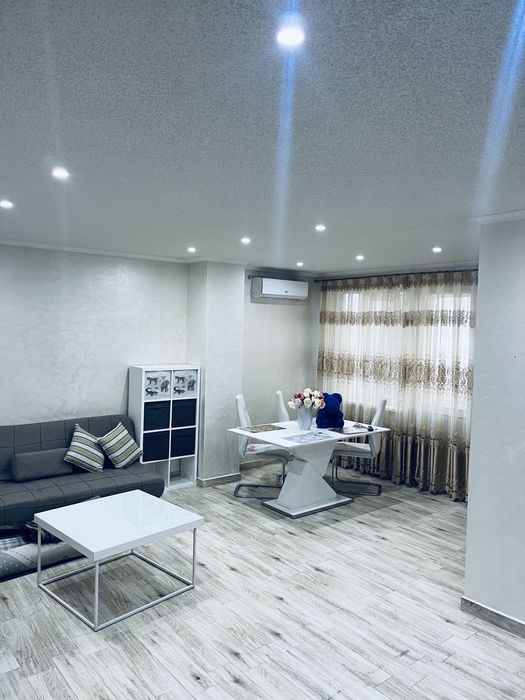 Vand Apartament 3 camere Marghita