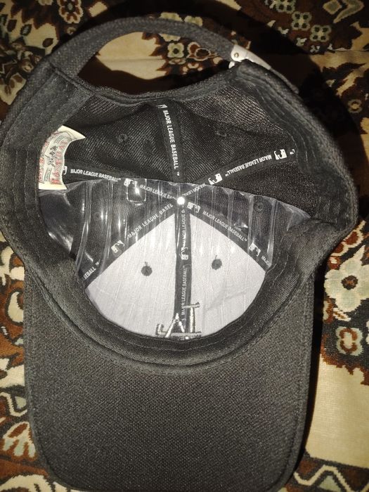 Продам бейсболку