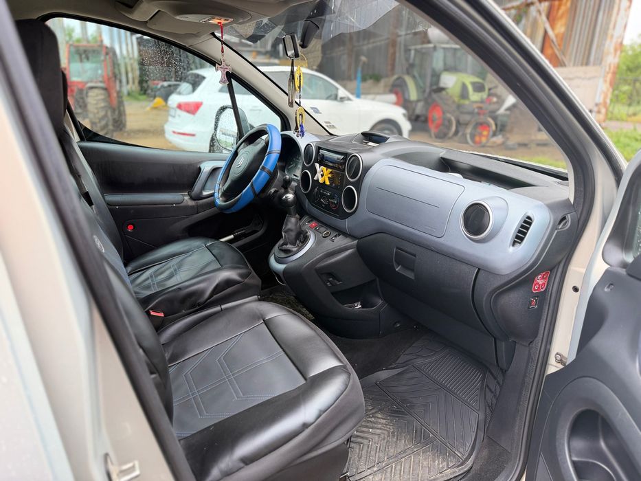 Кола Citoren Berlingo