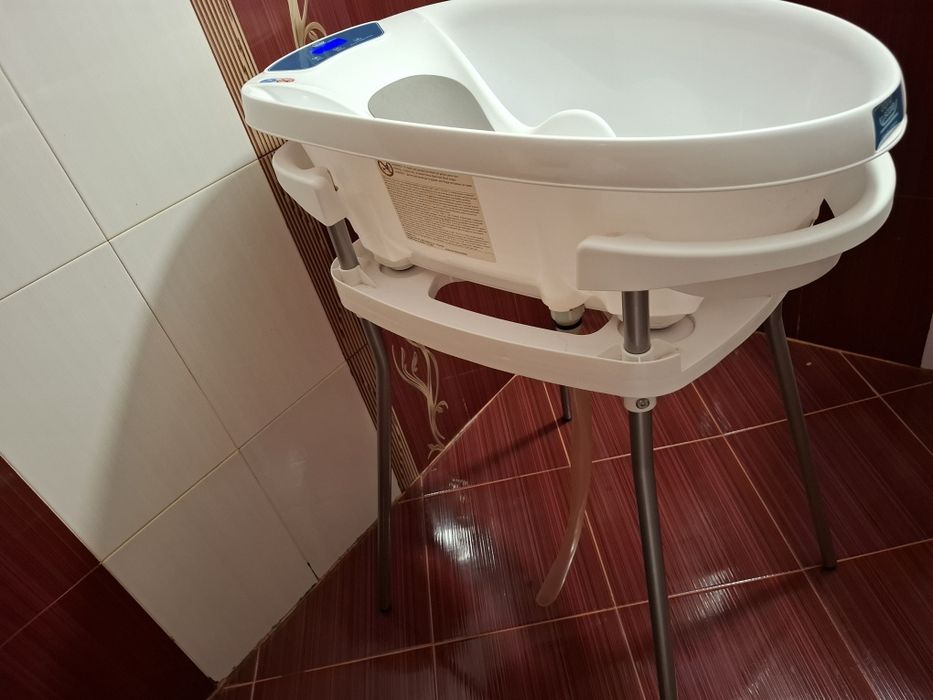 Дигитална бебешка вана корито с везна и термометър Aquascale 3-в-1 + Стойка