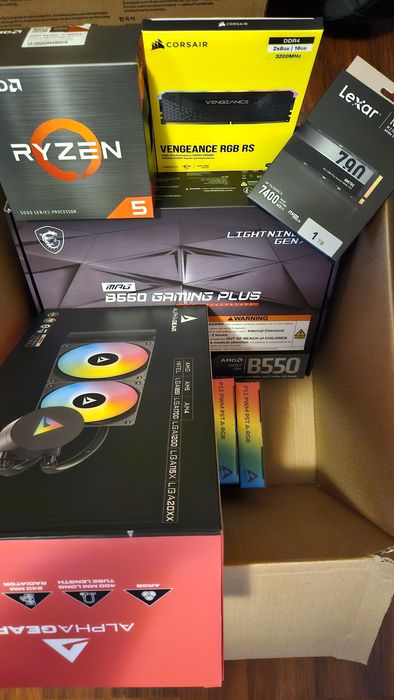 PC GAMING Ryzen 5 5600x, 16Gb Ram, 1TB NVMe