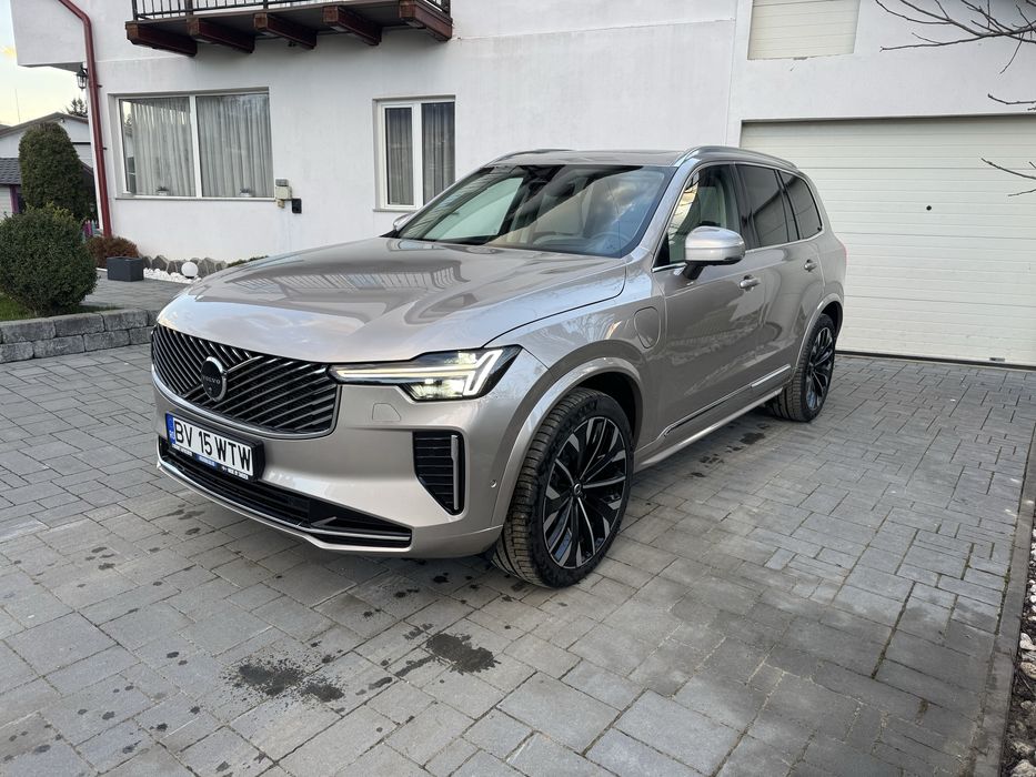 VOLVO XC90 2025 — imagine 2