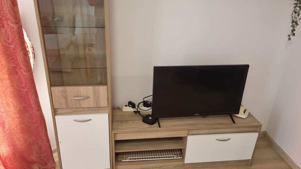 Дава се под наем Четиристаен апартамент в Пловдив, Мараша - 95 кв.м за 650 € - Снимка #2