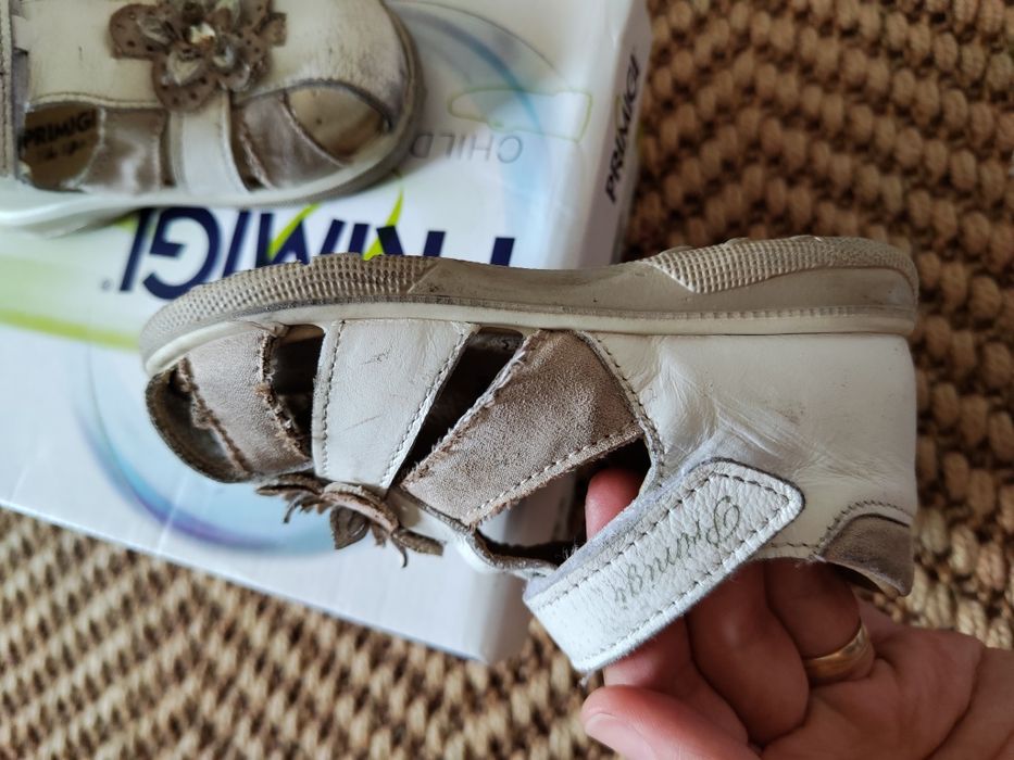 Sandale Primigi piele marimea 25