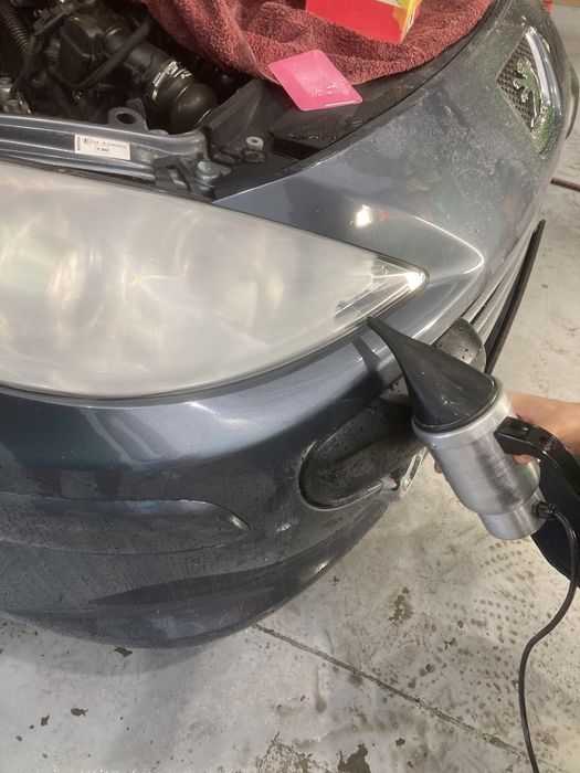 Затъмняване на автостъкла/ полиране на фарове/ монтаж на защитно фолио