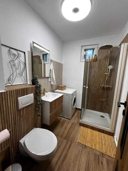 Inchiriez apartament 2 camere la Atrium Mall