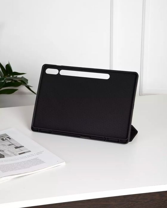 Продам новый чехол на Samsung S9 Plus