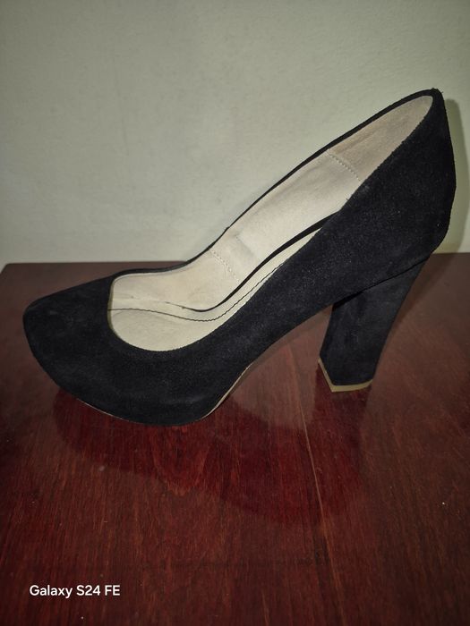 Pantofi piele naturala, toc inalt! O singură purtare