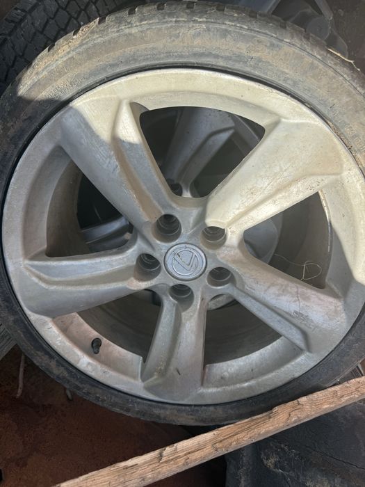 Продам оригинальные литые диски Lexus R18, 5×114.3