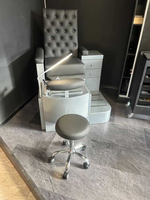 педикюрен стол професионален с хидромасажи от производител