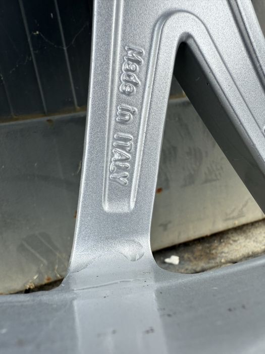 Audi SQ 7 Зимни 255/50/20 Оригинални