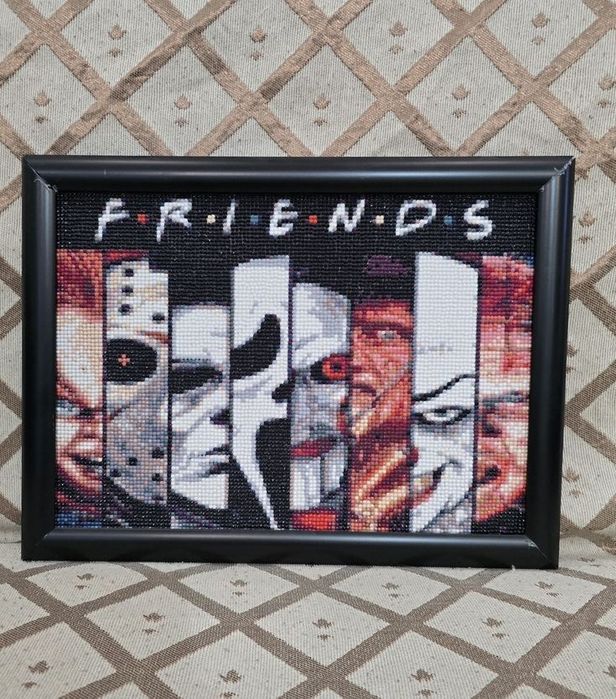 Картина из страз «8 злодеев».