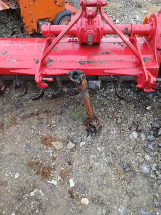 Freza de pamant freza