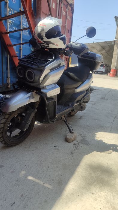 Skuter tank 150 kub