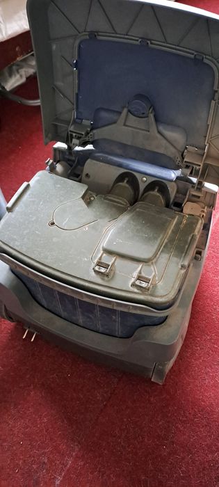 Продавам прахосмукачка Зелмер