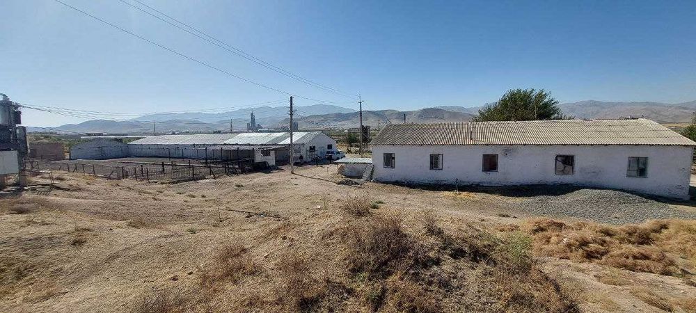 Ёрдамчи хужалик бинолари (Здание Подсобного хозяйство)