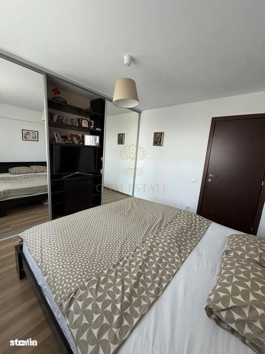| 3 Camere | Et.10/10 | Balcon Panoramic | Metrou Titan | Recent Renov
