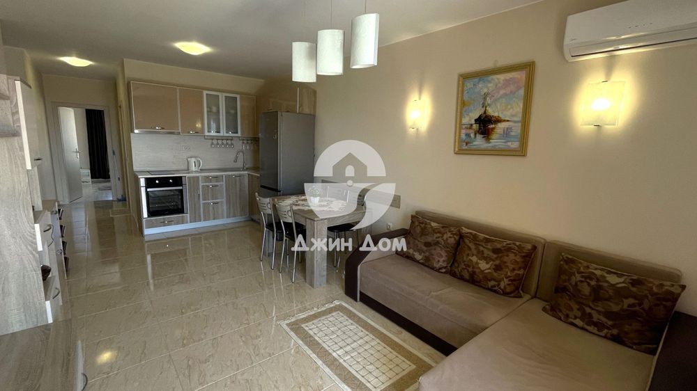 Продава се Двустаен апартамент в Свети Влас - 68 кв.м за 1853 €/кв.м - Снимка #1