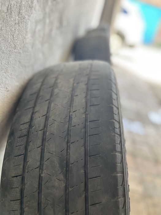 Летние шины  235/60/18
