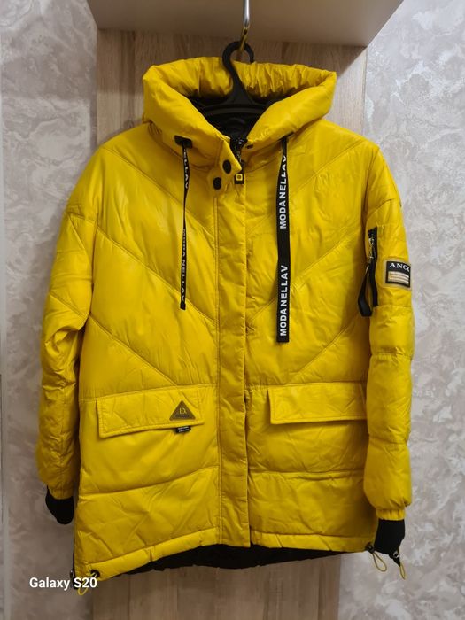 Продам куртку зимнюю р.52