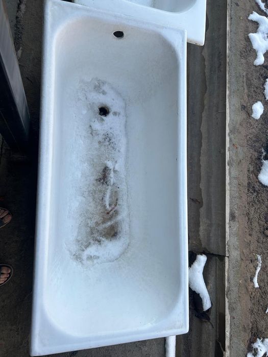 Чугунная ванна, 3 шт.