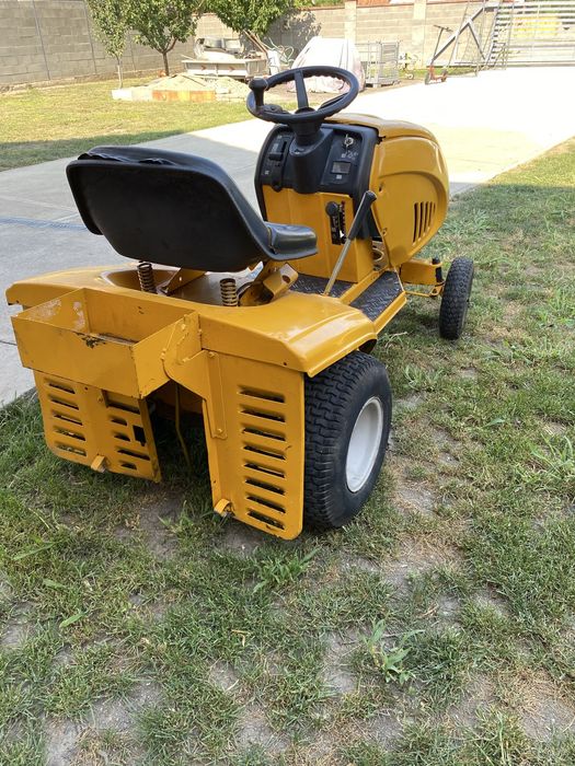 Tractoras tuns gazon , caroserie  MTD
