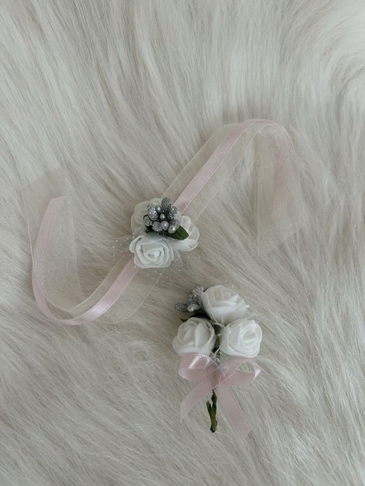 Сватбени бутониери