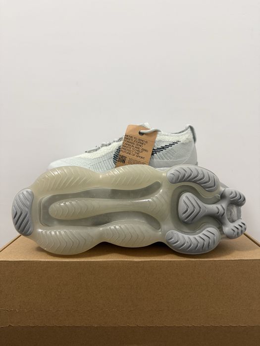 Nike Air Max Scorpion Flyknit SE - 43