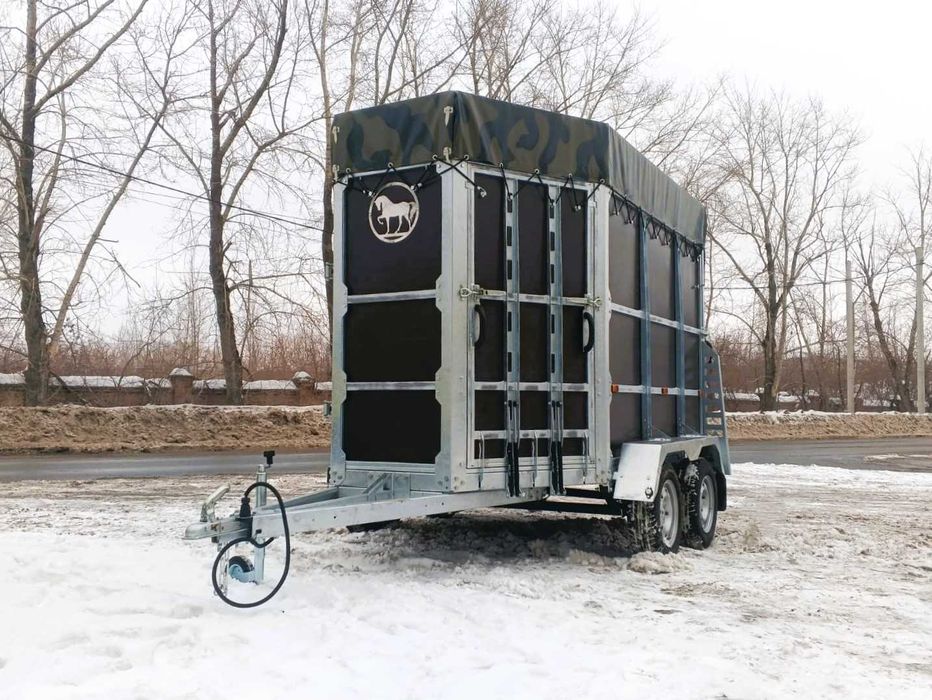 Прицеп коневоз на 2