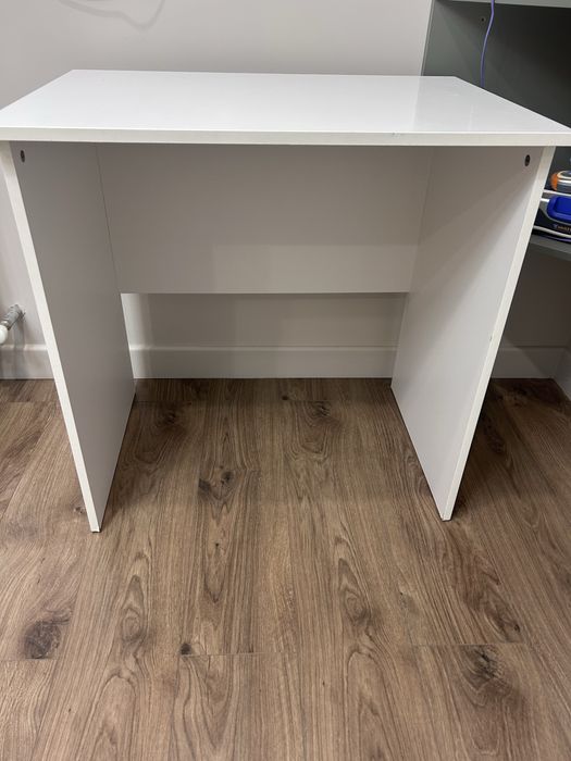 Продам стол Икеа