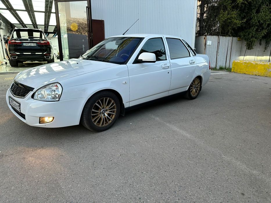 Лада приора 2013 года 1.6