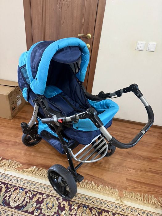 Продам детскую коляску