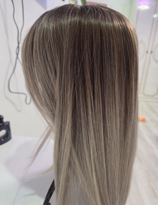 Продам парик женский