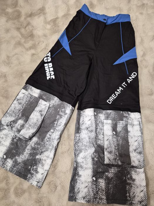 Дамски комплекти и дънки