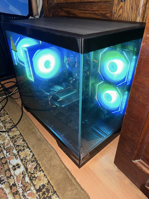 Unitate pc gaming rx6600xt 8gb