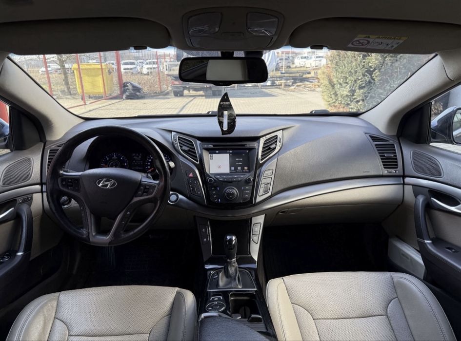 HYUNDAI i40 2016 — imagine 2