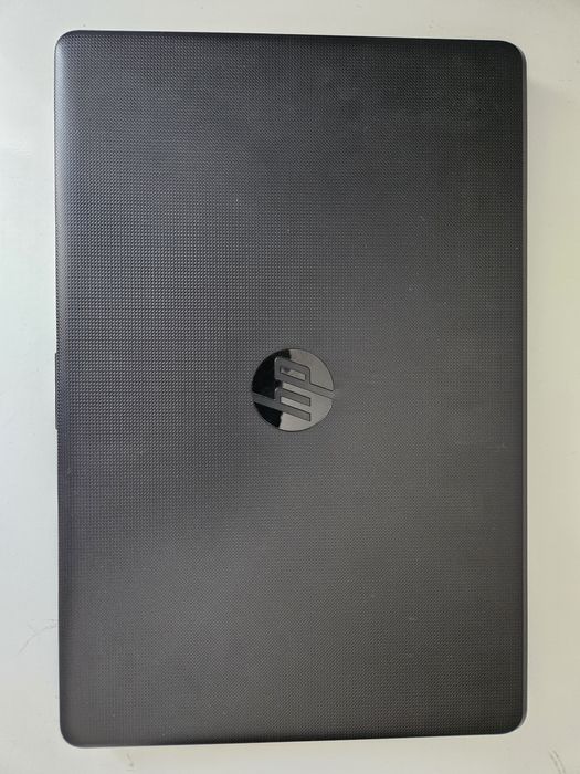Ноутбук HP 15-bs152ur