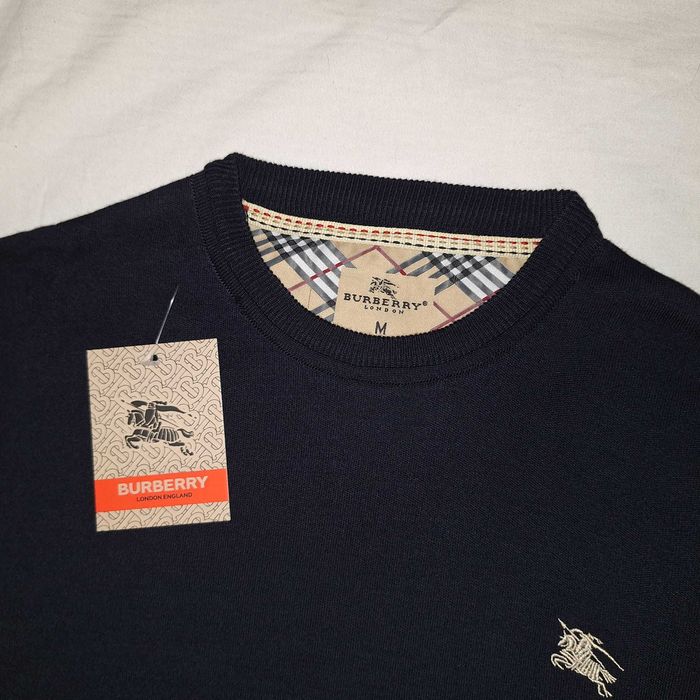 pulover barbati BURBERRY marime M culoare bluemarin, nou cu eticheta