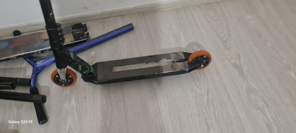 Продам трюковой самокат